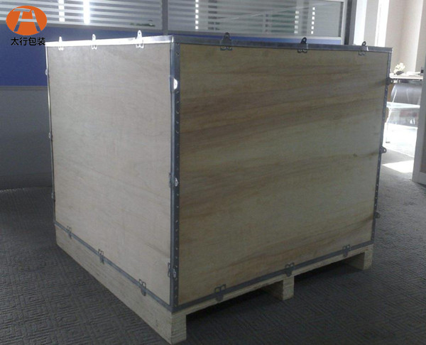 鋼帶箱優(yōu)點(diǎn).jpg 鋼帶箱優(yōu)點(diǎn).jpg