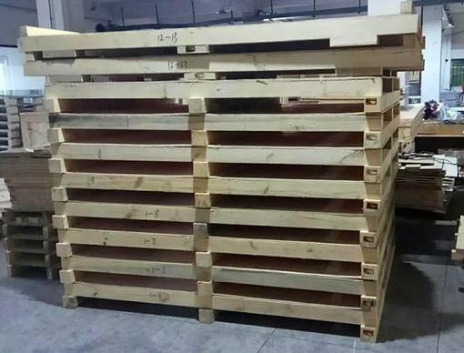 商品加工業(yè)運(yùn)輸木托盤廠家.jpg 商品加工業(yè)運(yùn)輸木托盤廠家.jpg
